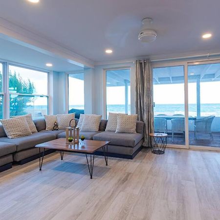 فيلا ناسوفي Harbour Mews - Oceanfront Townhouse المظهر الخارجي الصورة